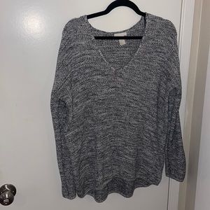 H&M conscious black and white v neck sweater